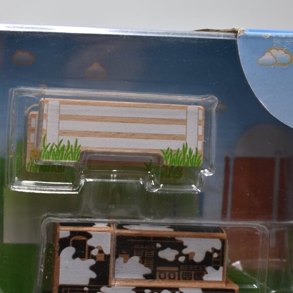 Thomas & Friends Wood Diesel's Dairy Drop-off Playset Fisher Price 2017 New - Picture 4 of 11